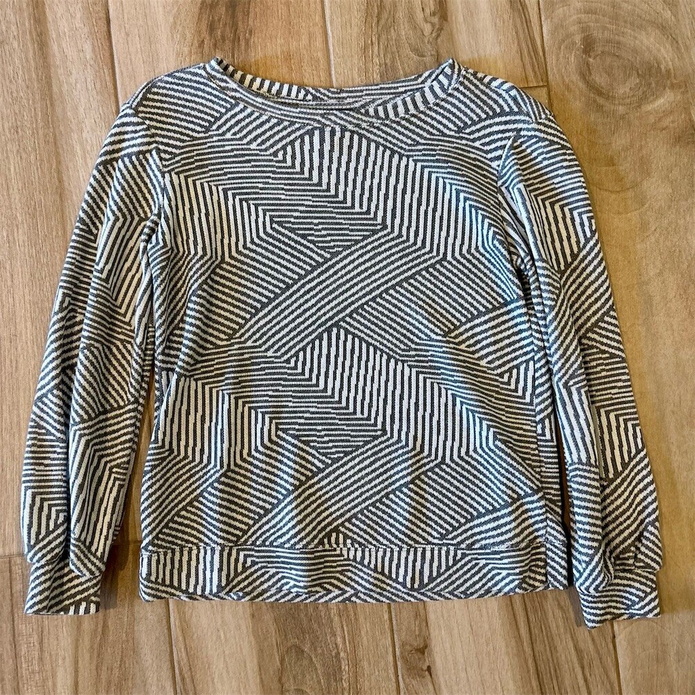 Ellen Tracy Sweater Womens Size S Gray White Geometric Stripe Crew Neck